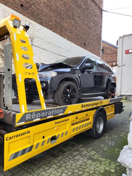 Remorquage de voiture près de Namur